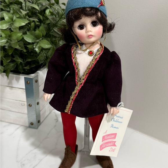 Madame Alexander Romeo Doll 1360 with Red Tights NIB w/ Tags & receipt - Picture 2 of 8